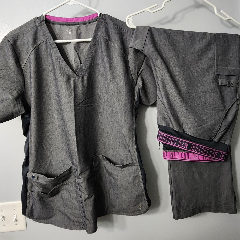 Med Couture Scrub set